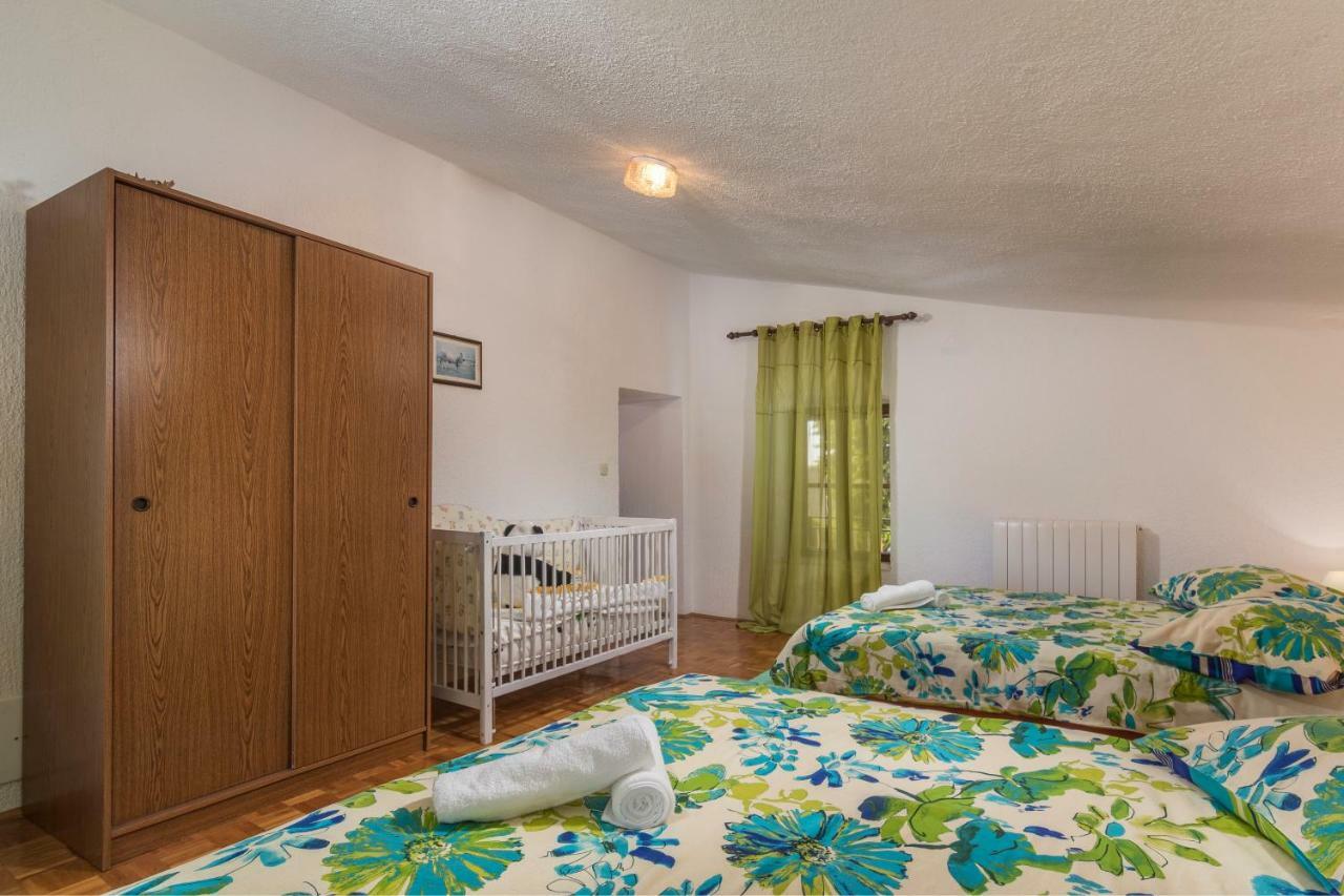פורץ Apartmani Zikovic מראה חיצוני תמונה
