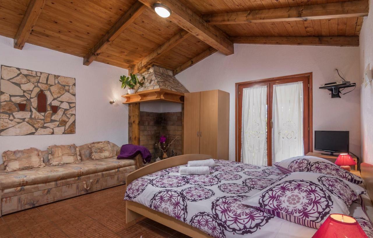 פורץ Apartmani Zikovic מראה חיצוני תמונה